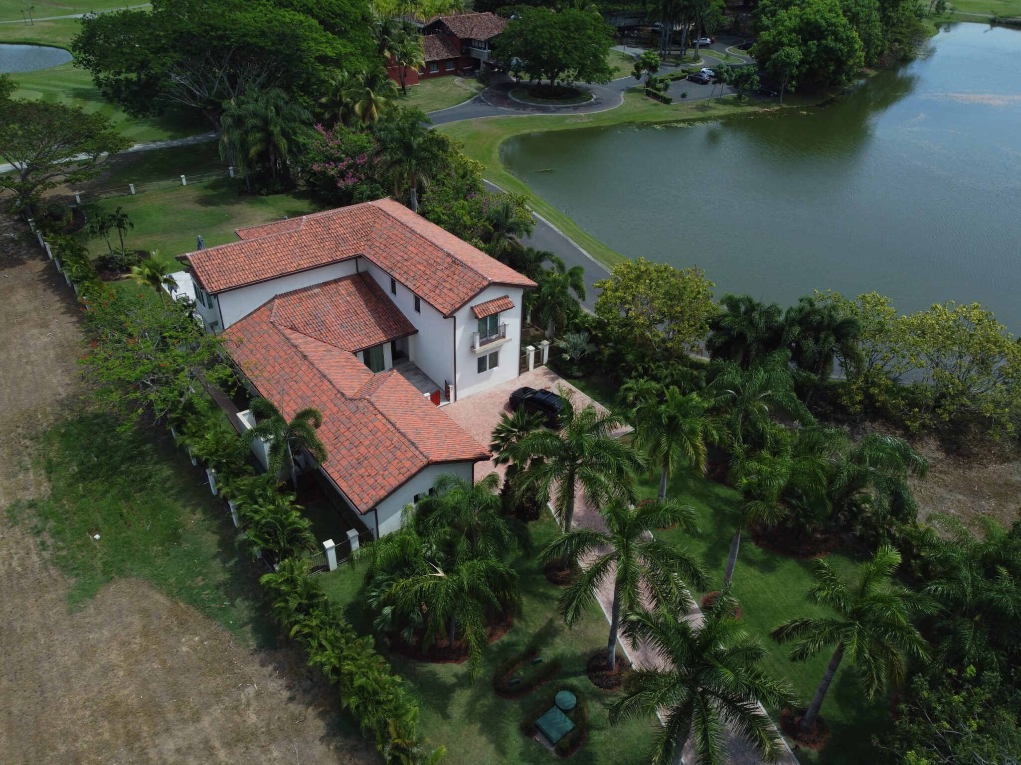 Try Panamá. Compra, Venta y Administración de Bienes Raíces. Apartamentos, Casas, Oficinas.