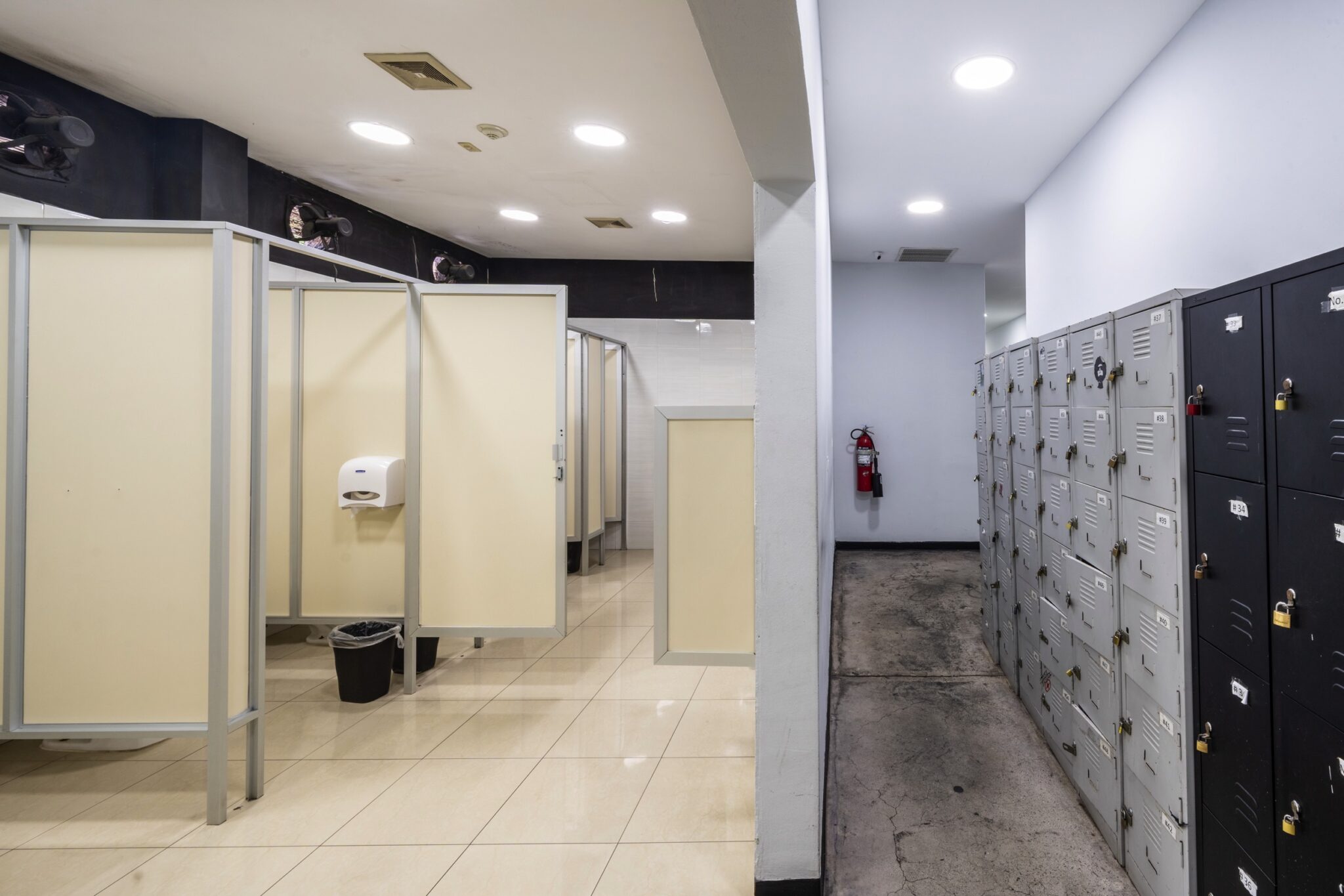 Try Panamá. Business Plaza Associates. Ubicado a 5 minutos de la Zona del Canal de Panamá, el Edificio de la Administración del Canal de Panamá, los Puertos de Panamá, la Ciudad del Saber. Corregimiento de Ancón, Urbanización Albrook Fields, Calle Avenida Omar Torrijos Herrera.