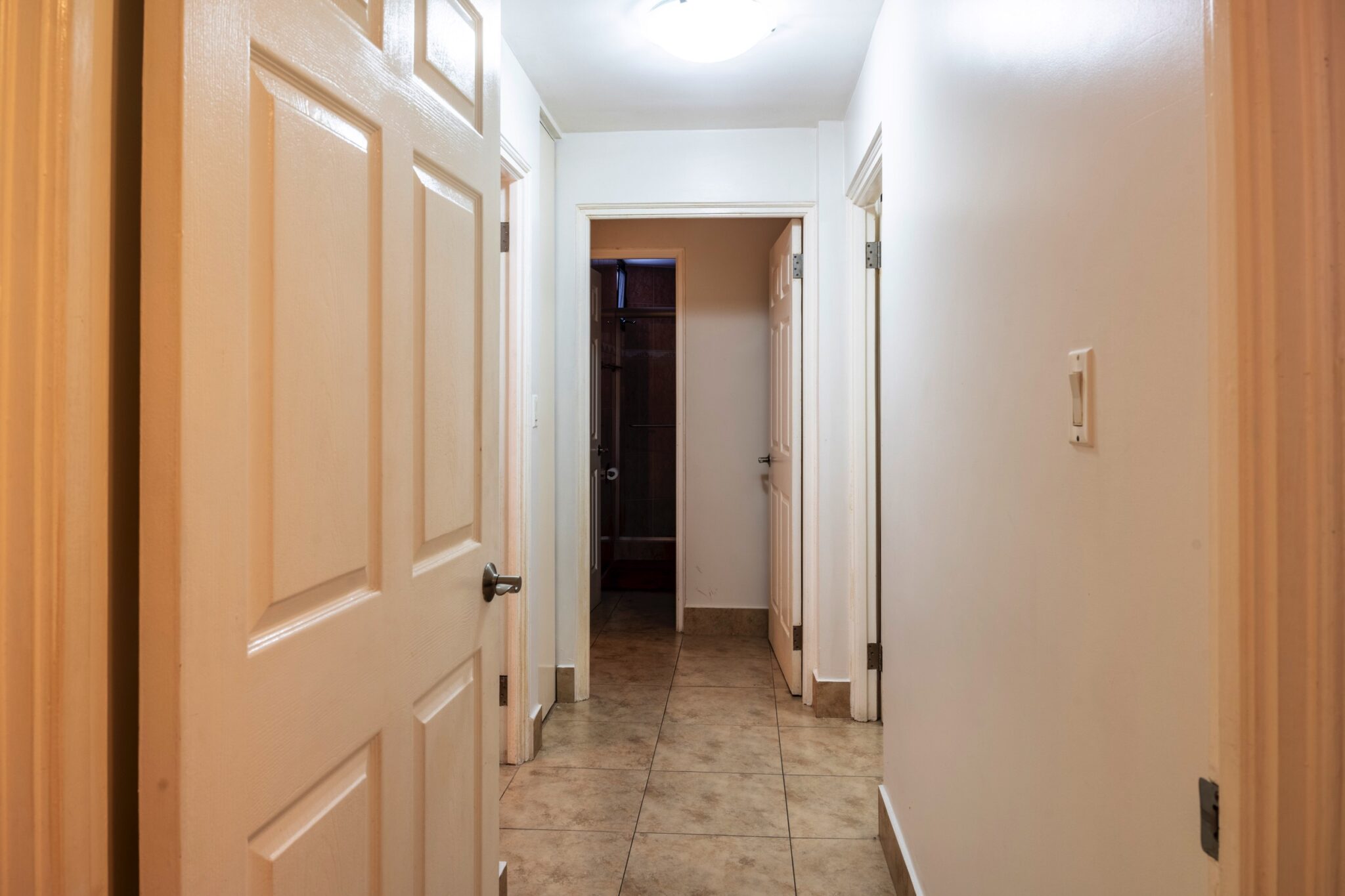 Try Panamá. PH Brisas de Marbella. Marbella está ubicada en el corazón de la ciudad. Panamá, Ciudad de Panamá, Bella Vista, Calle 47 Este y Avenida Balboa