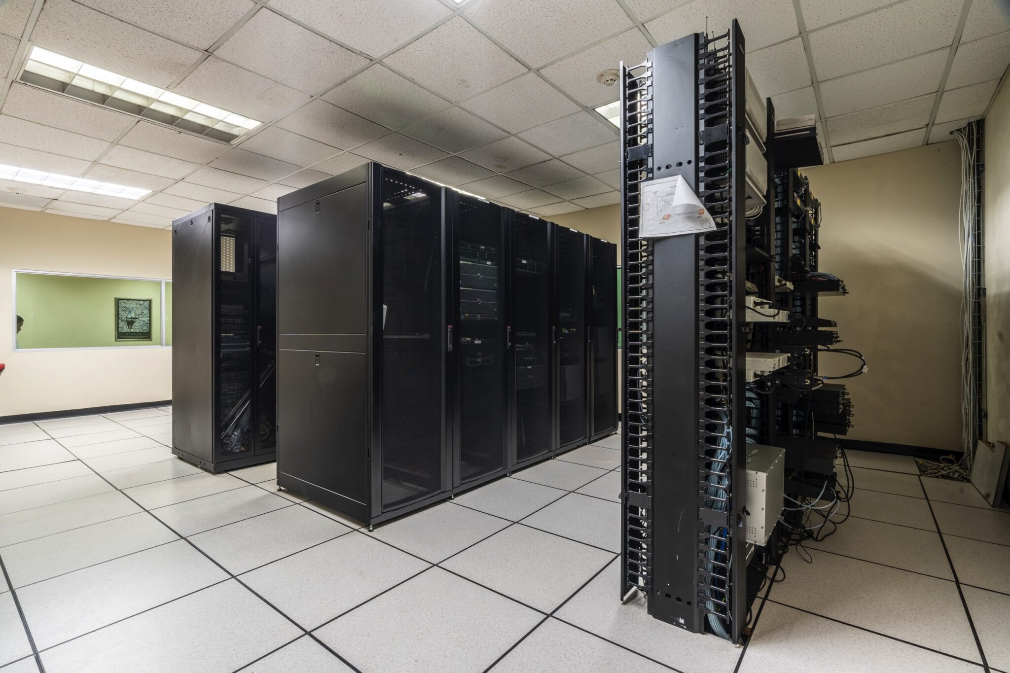 Try Panamá. Business Plaza Associates. Ubicado a 5 minutos de la Zona del Canal de Panamá, el Edificio de la Administración del Canal de Panamá, los Puertos de Panamá, la Ciudad del Saber. Corregimiento de Ancón, Urbanización Albrook Fields, Calle Avenida Omar Torrijos Herrera.