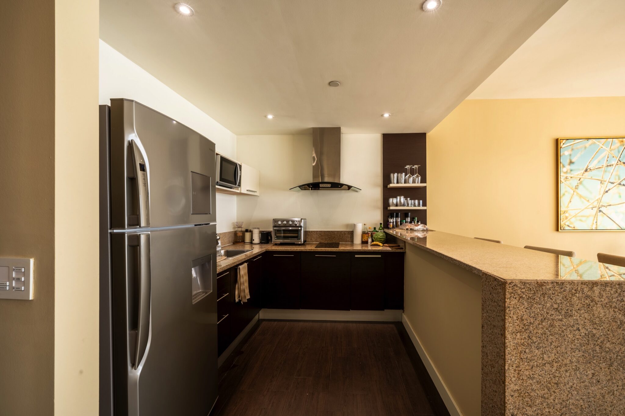 Try Panamá. Waldorf Astoria / PH The Panamera Residences. Ubicado en el centro del distrito financiero de la Ciudad de Panamá. Panamá, Ciudad de Panamá, Corregimiento de Bella Vista, Calle 47 y Uruguay