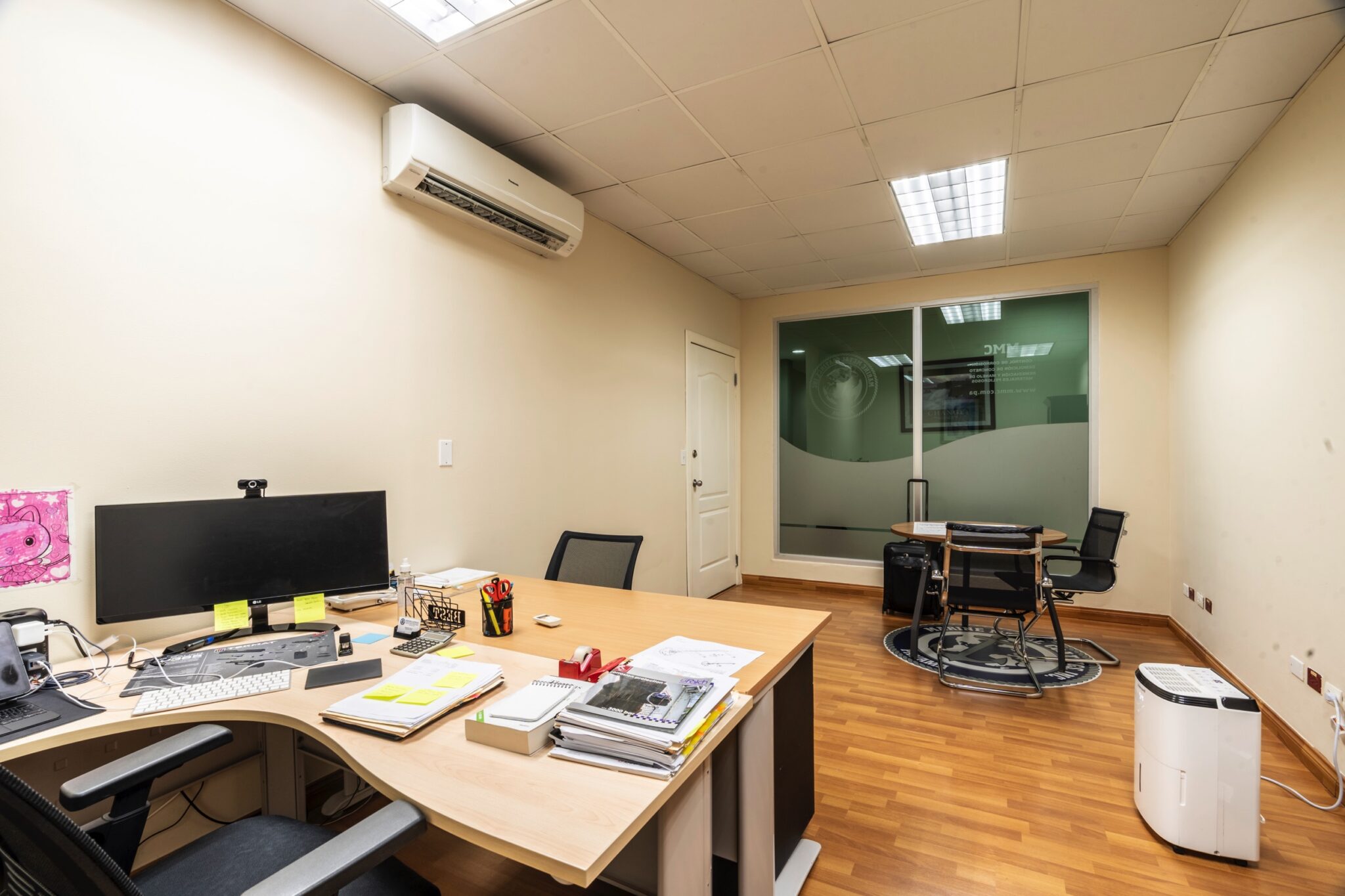 Try Panamá. Business Plaza Associates. Ubicado a 5 minutos de la Zona del Canal de Panamá, el Edificio de la Administración del Canal de Panamá, los Puertos de Panamá, la Ciudad del Saber. Corregimiento de Ancón, Urbanización Albrook Fields, Calle Avenida Omar Torrijos Herrera.