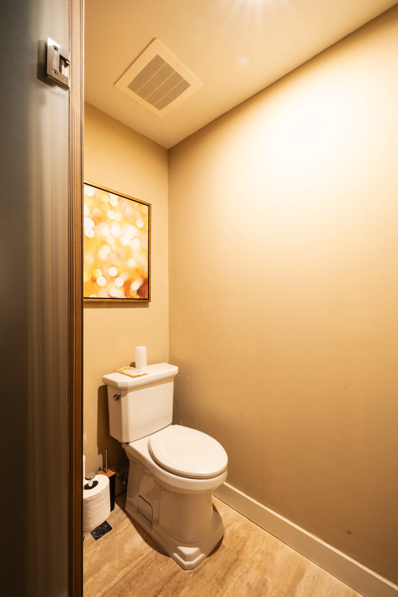 Try Panamá. Waldorf Astoria / PH The Panamera Residences. Ubicado en el centro del distrito financiero de la Ciudad de Panamá. Panamá, Ciudad de Panamá, Corregimiento de Bella Vista, Calle 47 y Uruguay