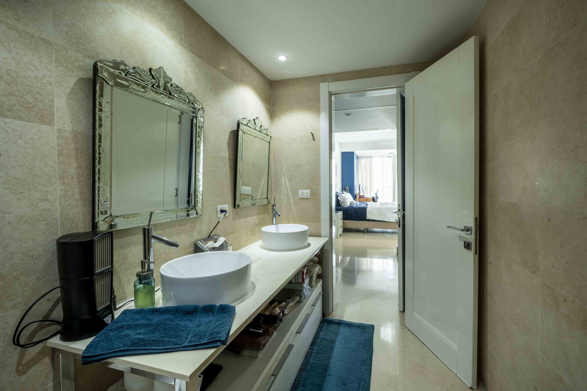 Yoo Panamá. Panamá, Ciudad de Panamá, Bella Vista, Avenida Balboa y Calle 54 Este. Tendrás acceso a los tres mejores restaurantes de la ciudad: Azahar, Filomena Cuisine y Blame Kiki. Además, estarás cerca de la Cinta Costera, centros comerciales, hospitales y centros de negocios. Try Panamá. Compra, Venta y Administración de Bienes Raíces. Apartamentos, Casas, Oficinas.