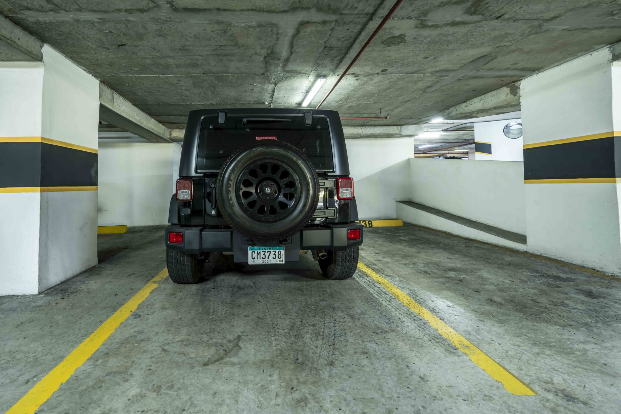 Yoo Panamá. Panamá, Ciudad de Panamá, Bella Vista, Avenida Balboa y Calle 54 Este. Tendrás acceso a los tres mejores restaurantes de la ciudad: Azahar, Filomena Cuisine y Blame Kiki. Además, estarás cerca de la Cinta Costera, centros comerciales, hospitales y centros de negocios. Try Panamá. Compra, Venta y Administración de Bienes Raíces. Apartamentos, Casas, Oficinas.