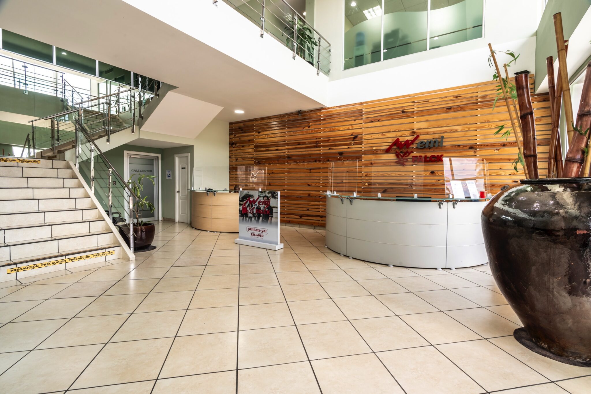 Try Panamá. Business Plaza Associates. Ubicado a 5 minutos de la Zona del Canal de Panamá, el Edificio de la Administración del Canal de Panamá, los Puertos de Panamá, la Ciudad del Saber. Corregimiento de Ancón, Urbanización Albrook Fields, Calle Avenida Omar Torrijos Herrera.