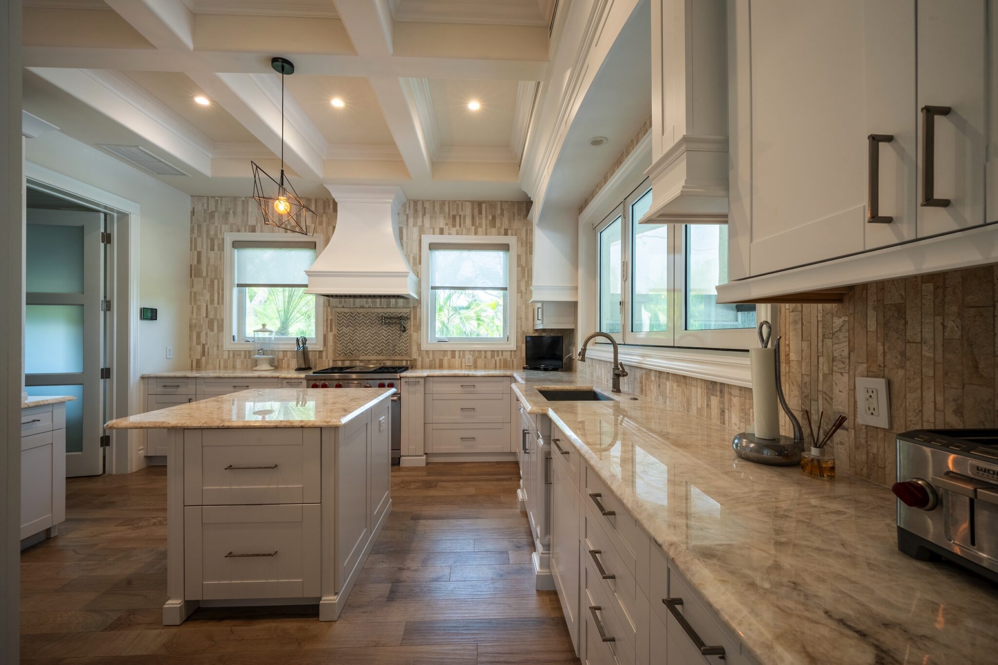 Try Panamá. Compra, Venta y Administración de Bienes Raíces. Apartamentos, Casas, Oficinas.