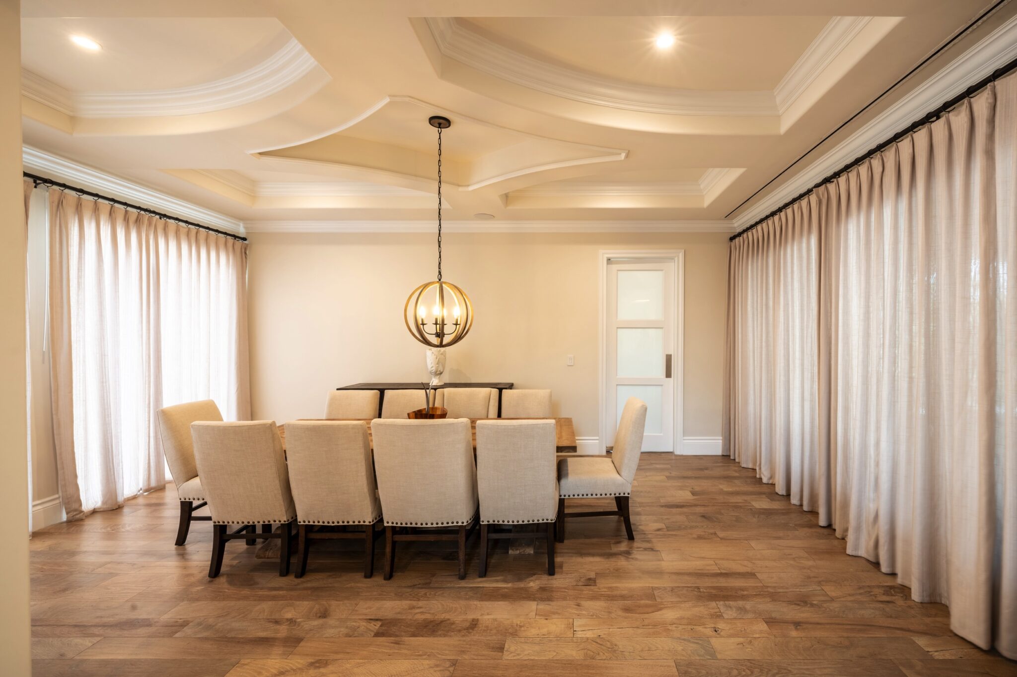 Try Panamá. Compra, Venta y Administración de Bienes Raíces. Apartamentos, Casas, Oficinas.